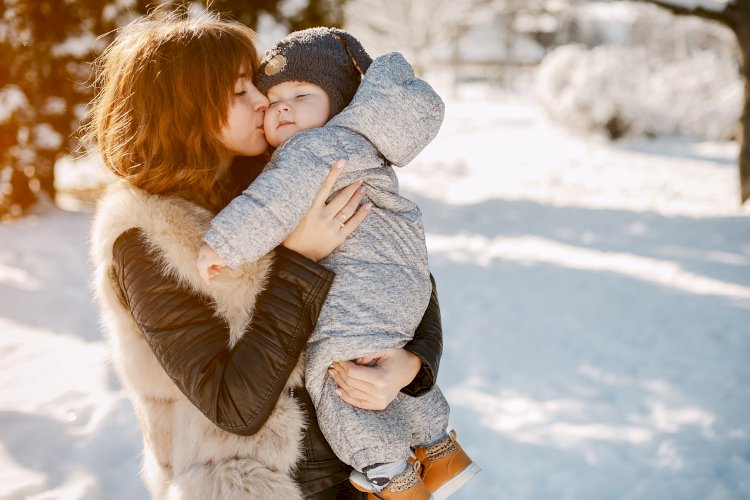 10 tips to keep your child healthy during winter season
