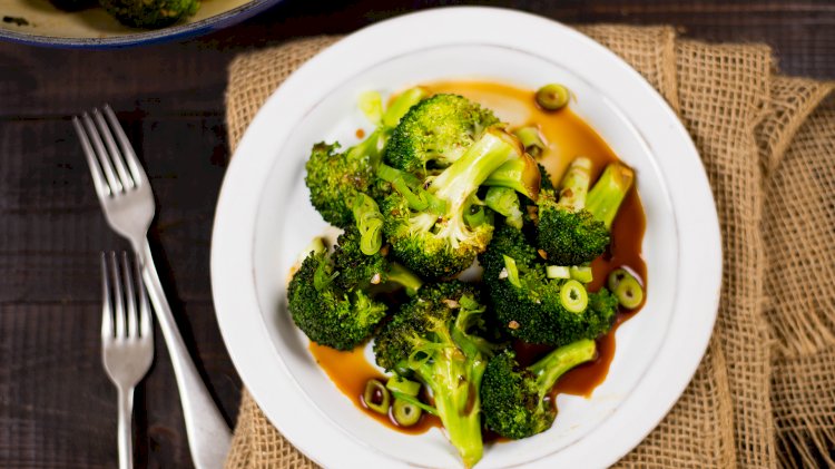 Garlic-Butter Broccoli 